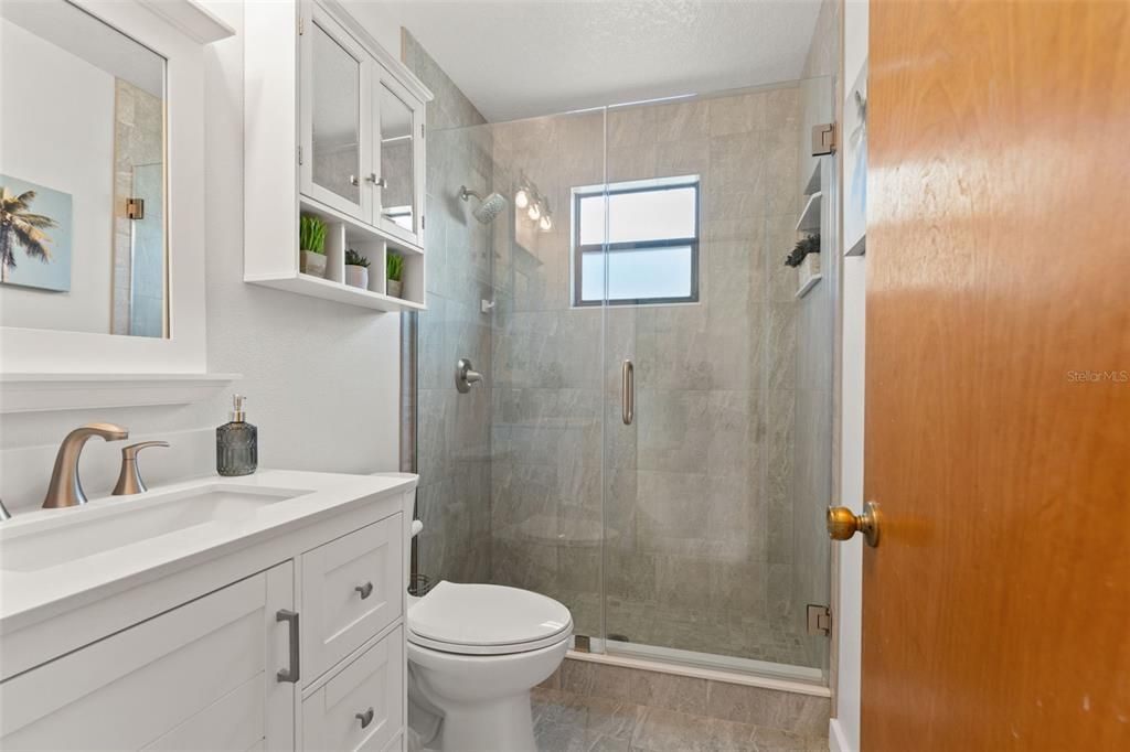 For Sale: $600,000 (3 beds, 2 baths, 1260 Square Feet)