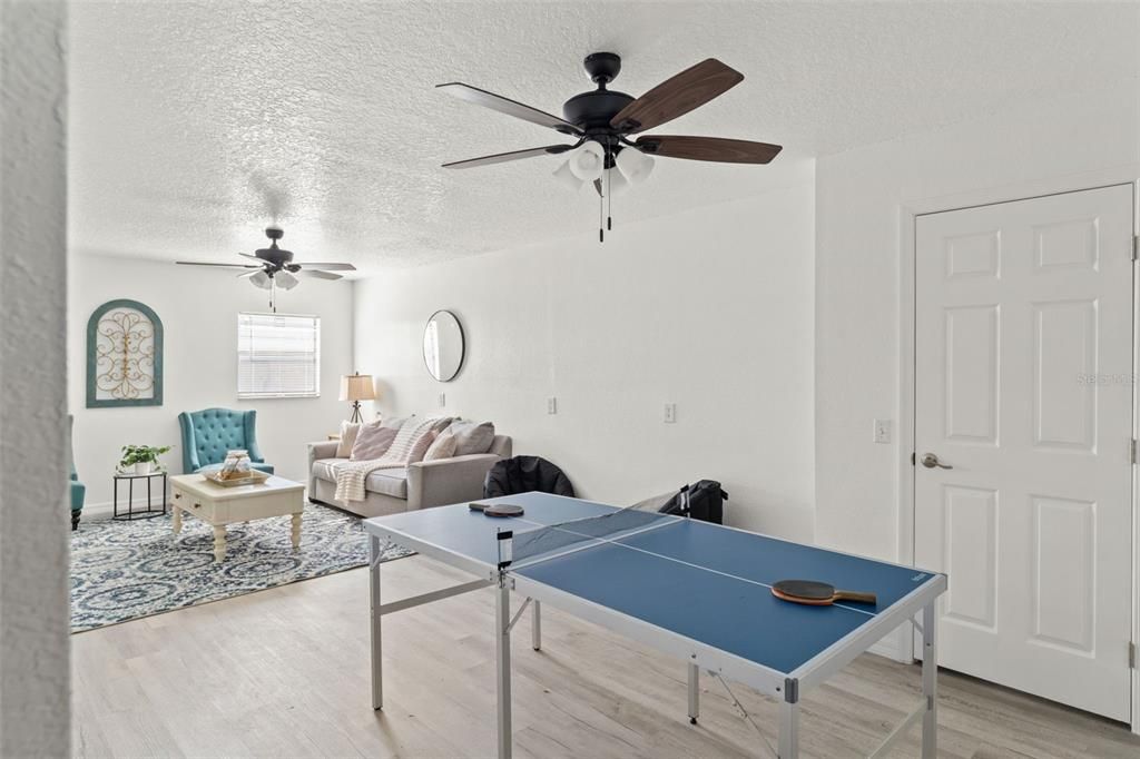 For Sale: $600,000 (3 beds, 2 baths, 1260 Square Feet)