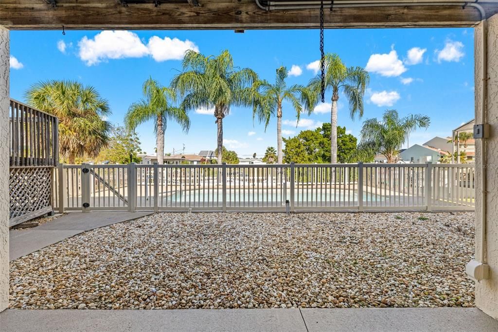 For Sale: $600,000 (3 beds, 2 baths, 1260 Square Feet)