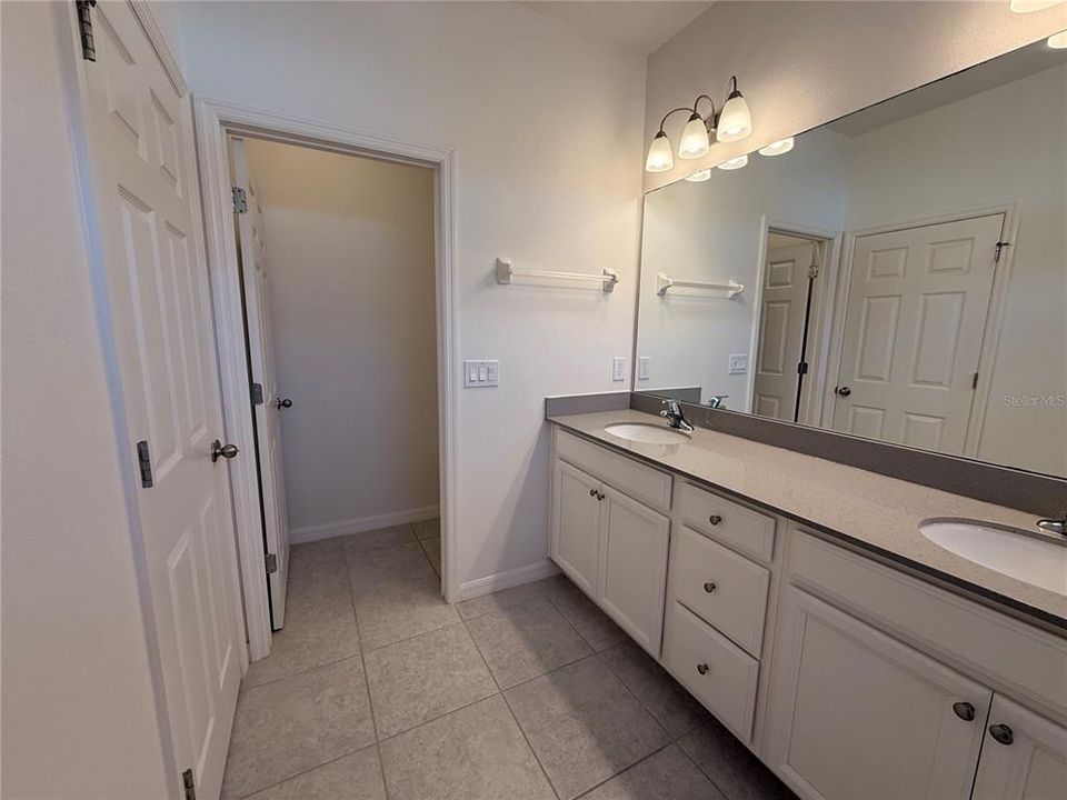 В аренду: $2,700 (3 спален, 2 ванн, 1840 Квадратных фут)