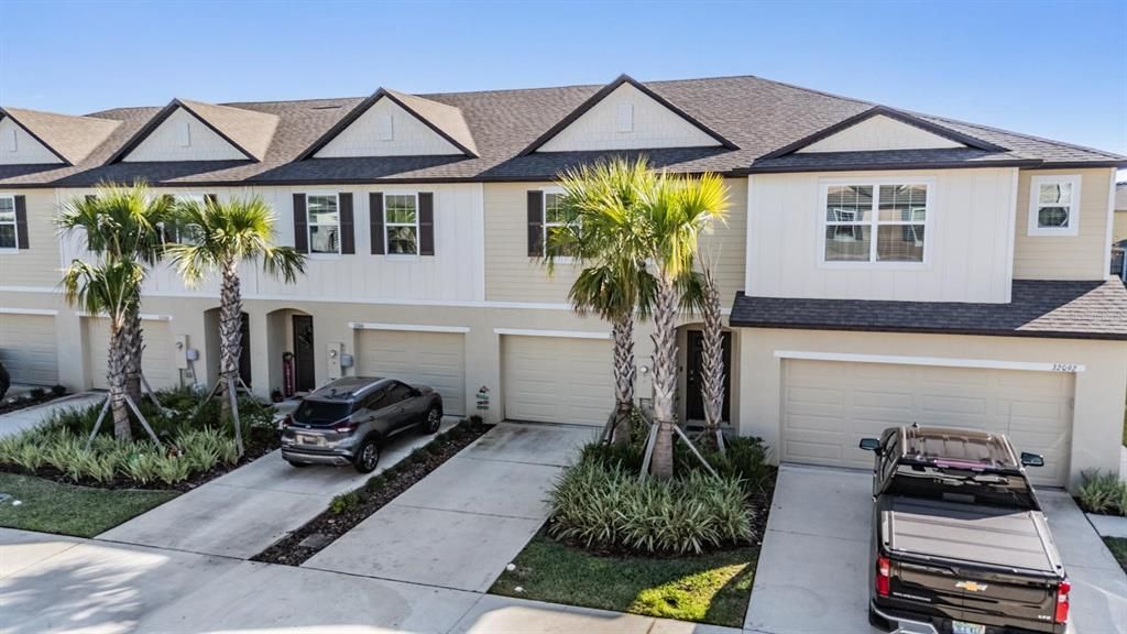 For Rent: $2,300 (3 beds, 2 baths, 1694 Square Feet)