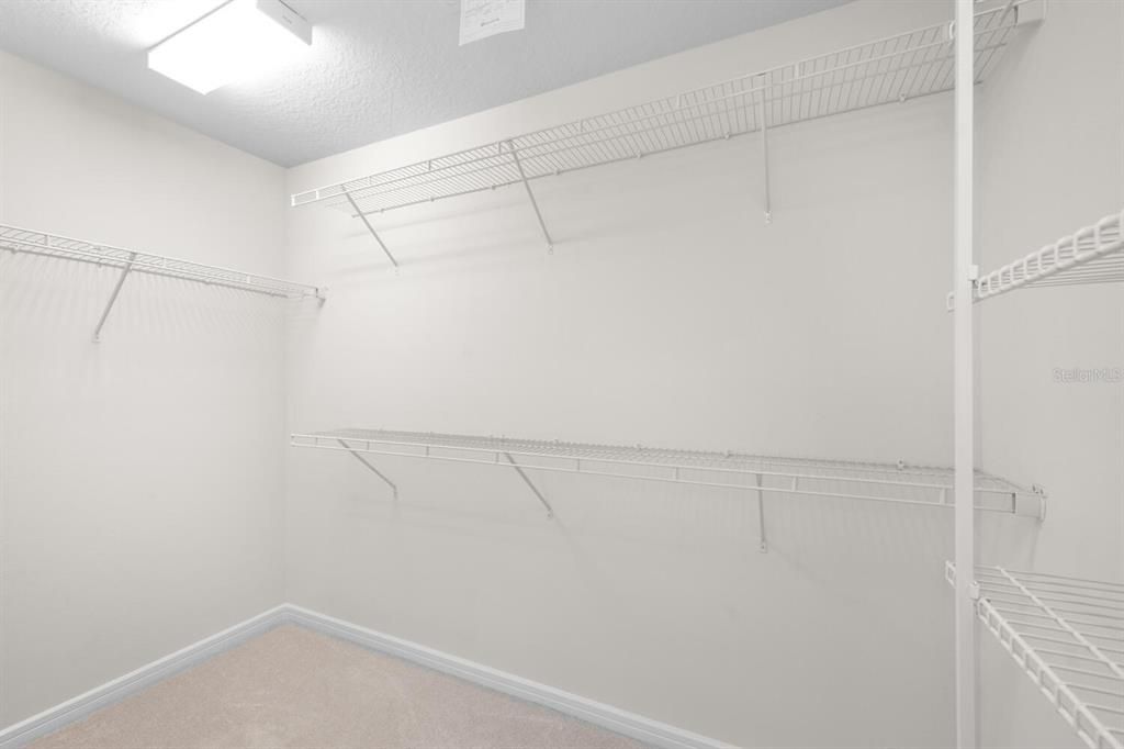 出租: $3,200 (3 贝兹, 2 浴室, 1712 平方英尺)