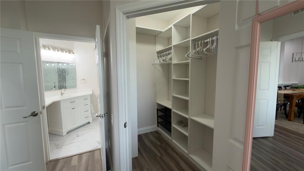 В аренду: $2,600 (3 спален, 2 ванн, 1247 Квадратных фут)