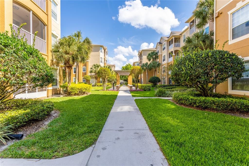 В аренду: $2,600 (3 спален, 2 ванн, 1247 Квадратных фут)