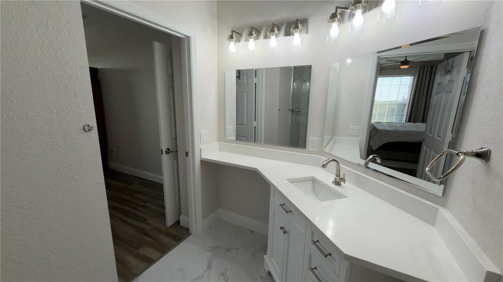 В аренду: $2,600 (3 спален, 2 ванн, 1247 Квадратных фут)