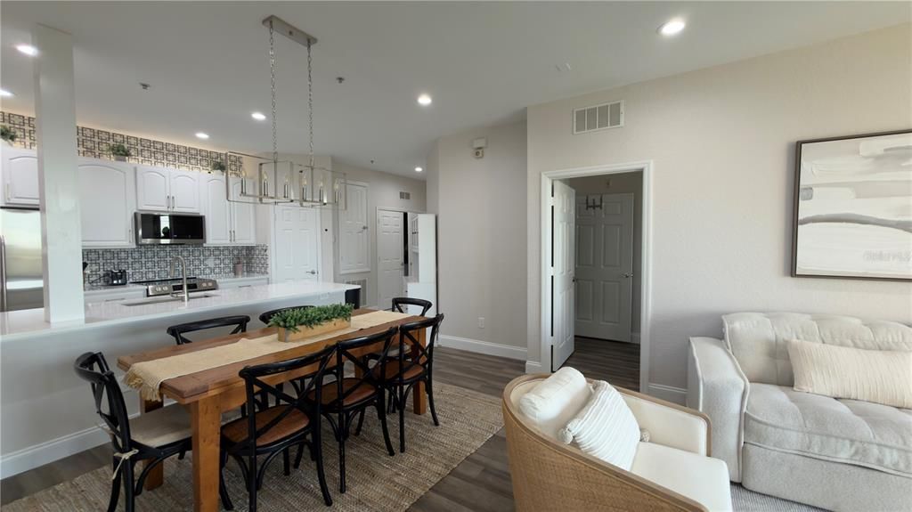 В аренду: $2,600 (3 спален, 2 ванн, 1247 Квадратных фут)