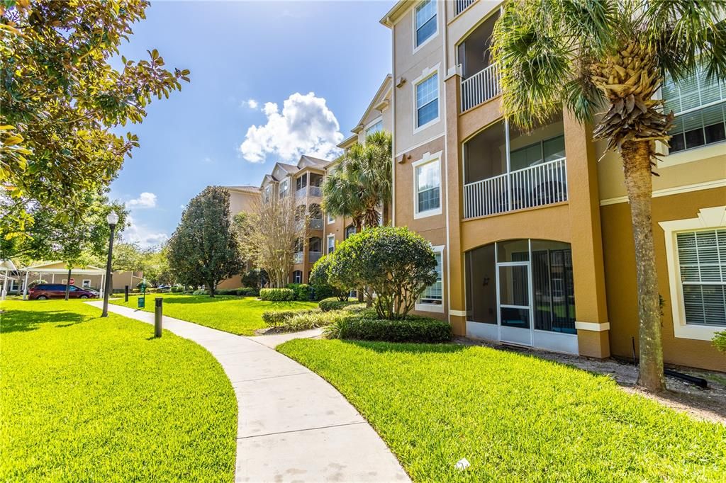 В аренду: $2,600 (3 спален, 2 ванн, 1247 Квадратных фут)