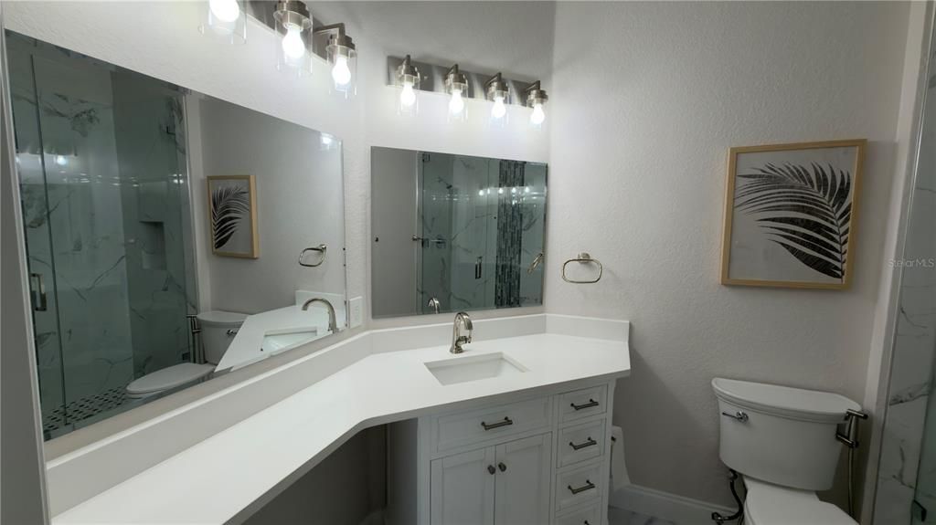 В аренду: $2,600 (3 спален, 2 ванн, 1247 Квадратных фут)