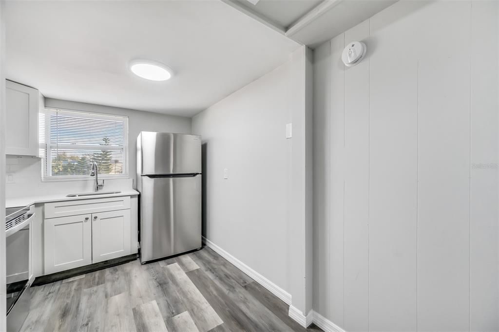 待售: $840,000 (10 贝兹, 0 浴室, 3278 平方英尺)