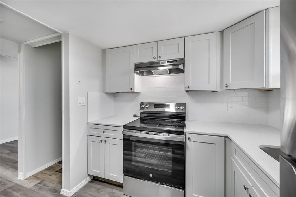 待售: $840,000 (10 贝兹, 0 浴室, 3278 平方英尺)