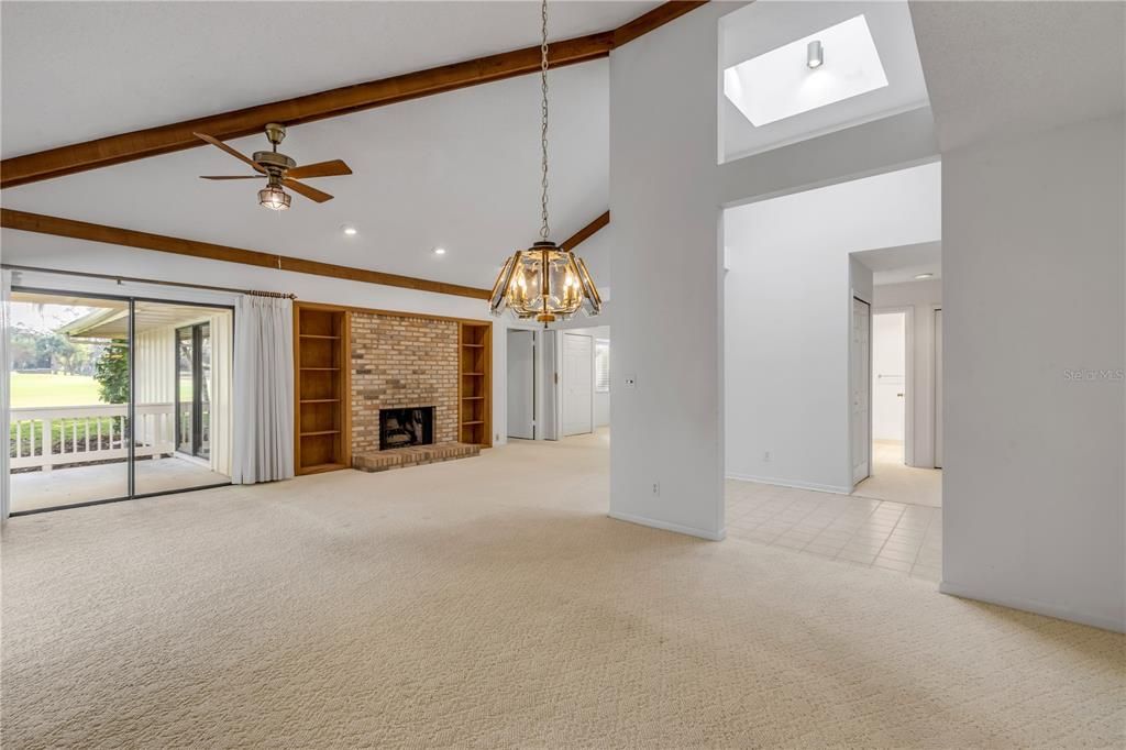 En Venta: $350,000 (2 camas, 3 baños, 1789 Pies cuadrados)