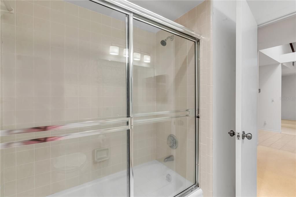 En Venta: $350,000 (2 camas, 3 baños, 1789 Pies cuadrados)