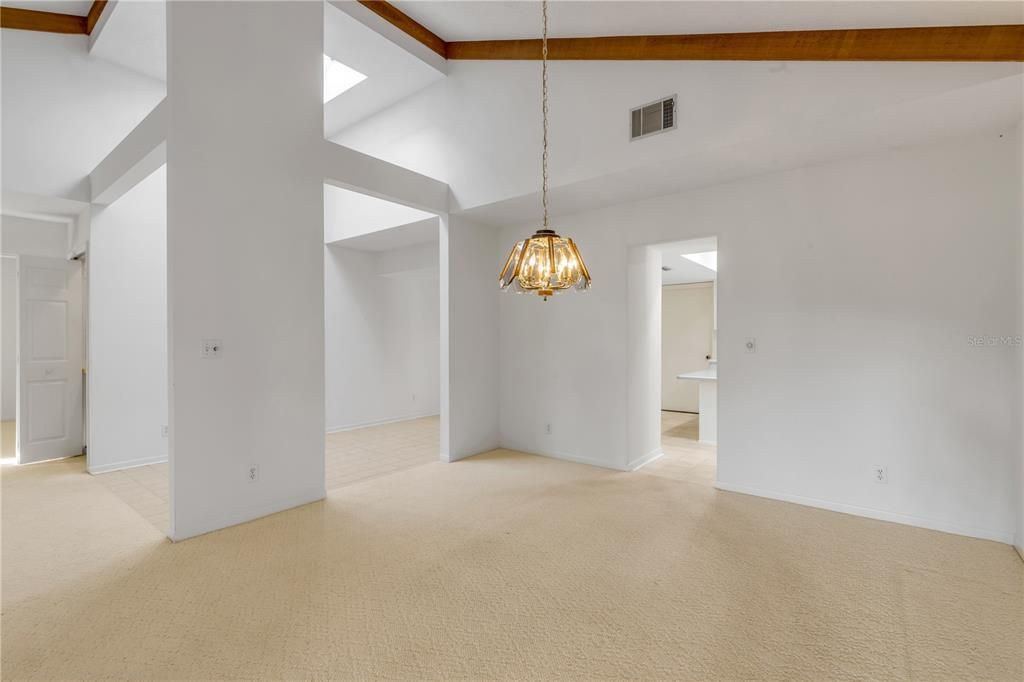 En Venta: $350,000 (2 camas, 3 baños, 1789 Pies cuadrados)