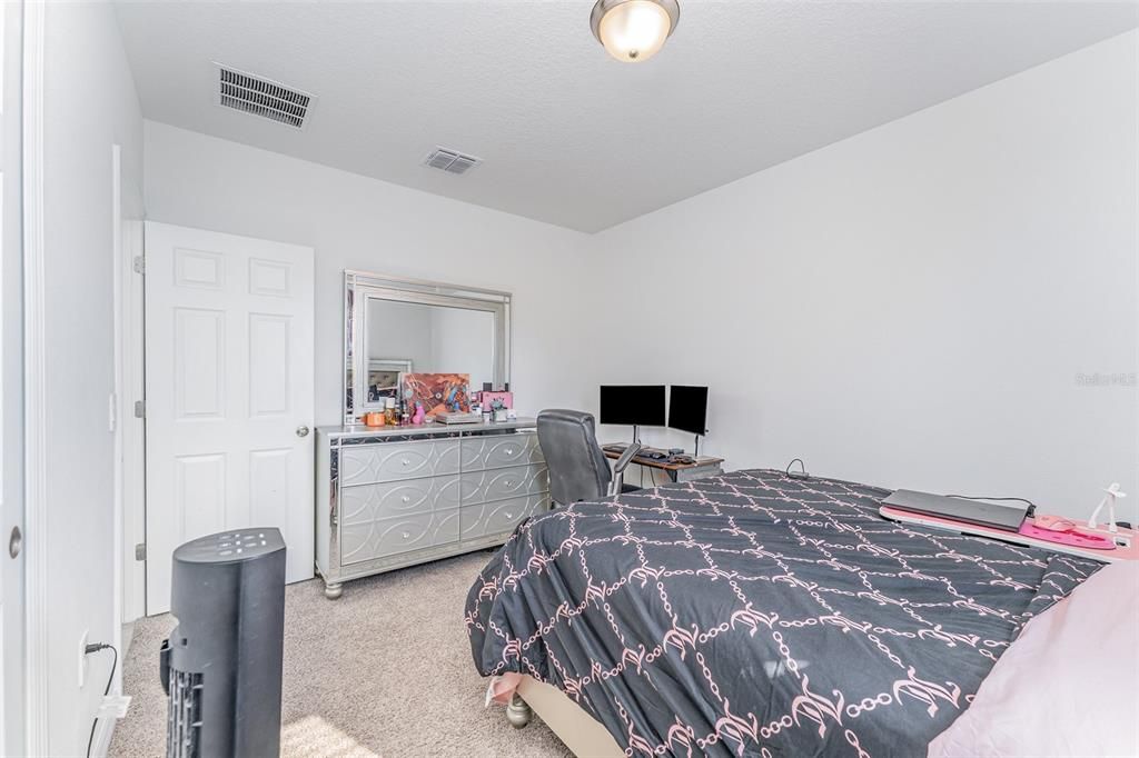 For Sale: $350,000 (4 beds, 3 baths, 2739 Square Feet)