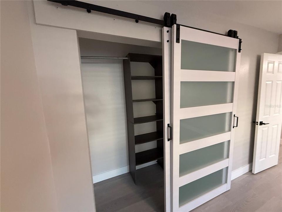 出租: $1,950 (2 贝兹, 2 浴室, 1055 平方英尺)