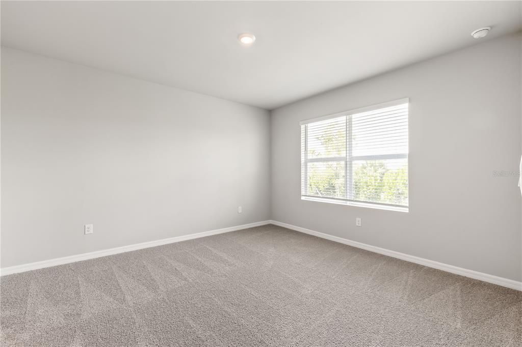 待售: $259,999 (2 贝兹, 2 浴室, 1503 平方英尺)