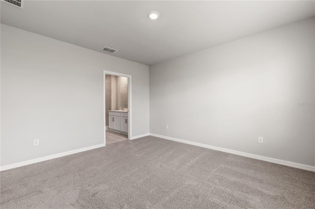 待售: $259,999 (2 贝兹, 2 浴室, 1503 平方英尺)