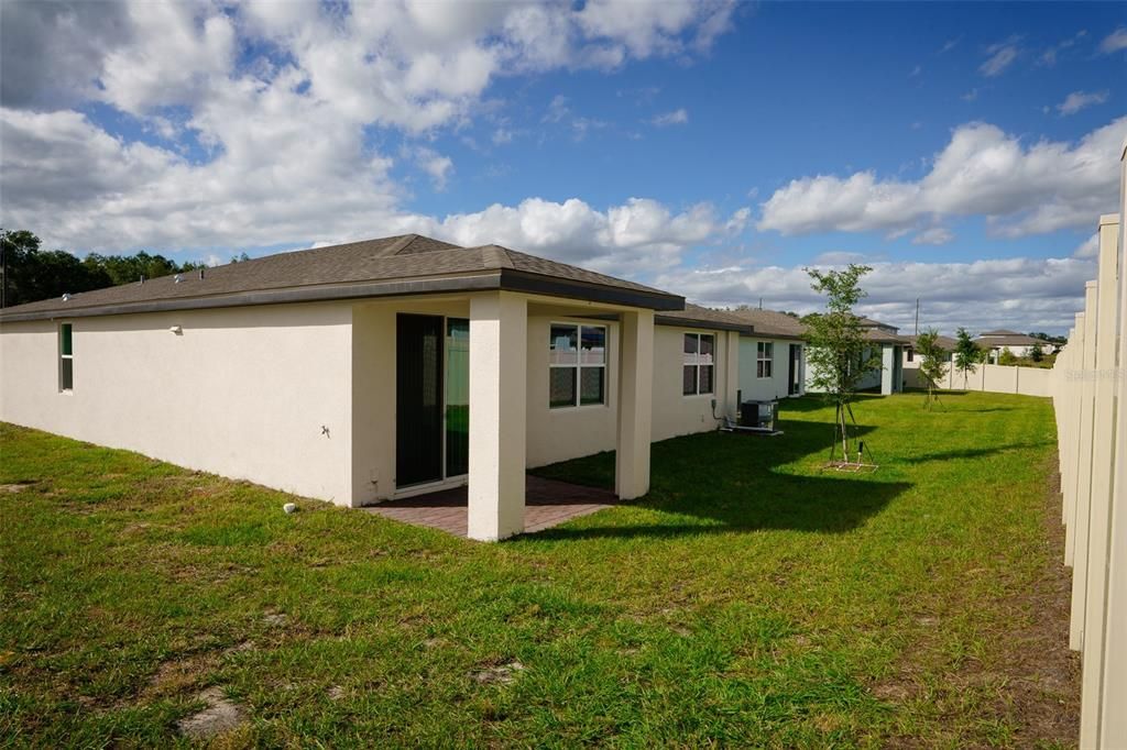 En Renta: $2,500 (4 camas, 3 baños, 1988 Pies cuadrados)