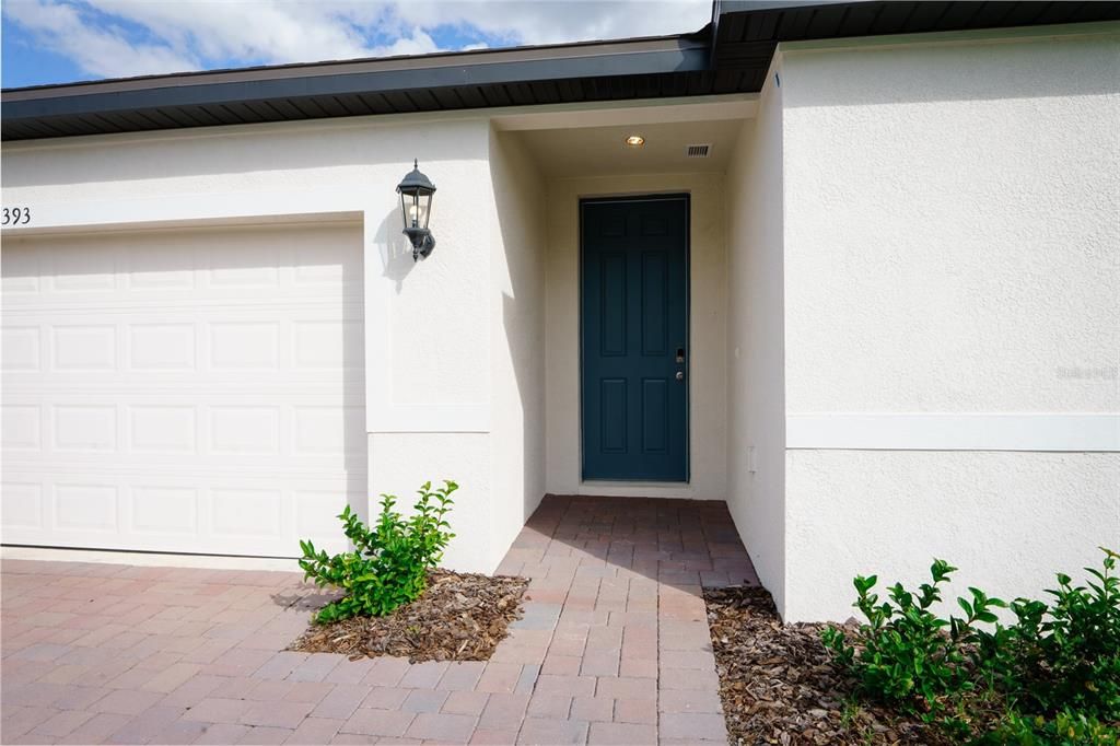 En Renta: $2,500 (4 camas, 3 baños, 1988 Pies cuadrados)