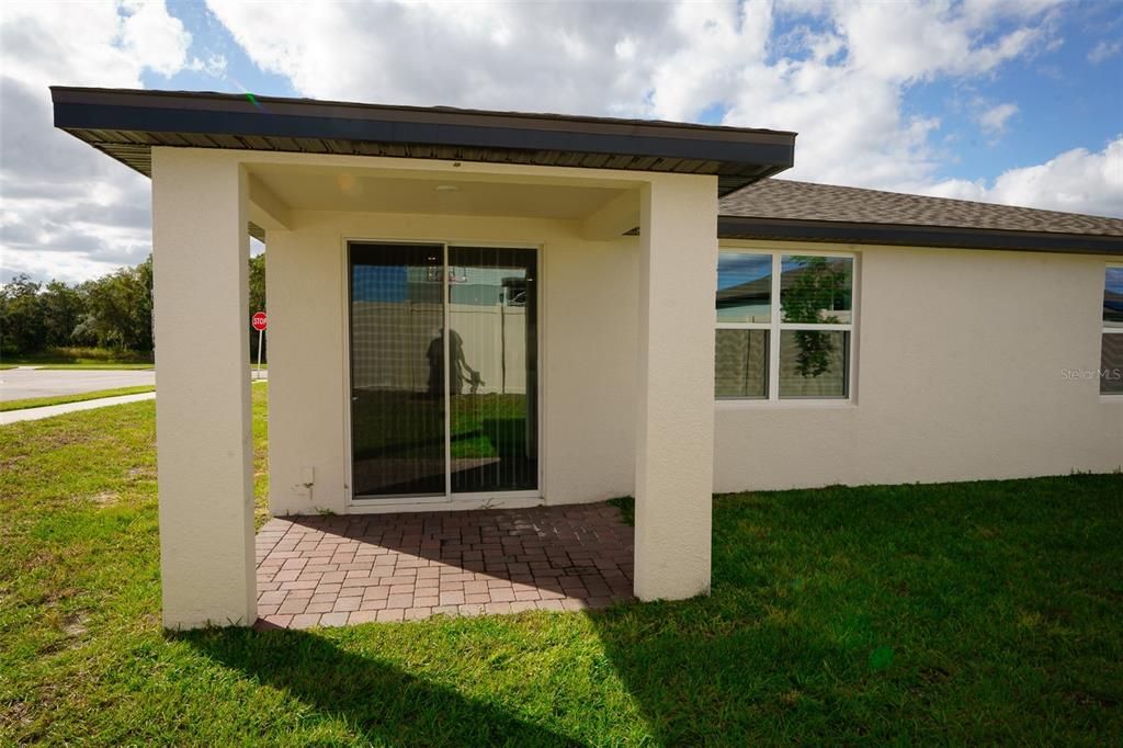 En Renta: $2,500 (4 camas, 3 baños, 1988 Pies cuadrados)