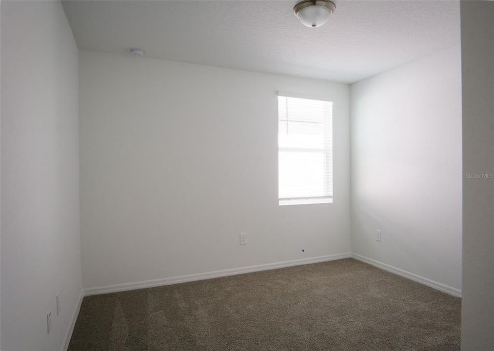 En Renta: $2,500 (4 camas, 3 baños, 1988 Pies cuadrados)