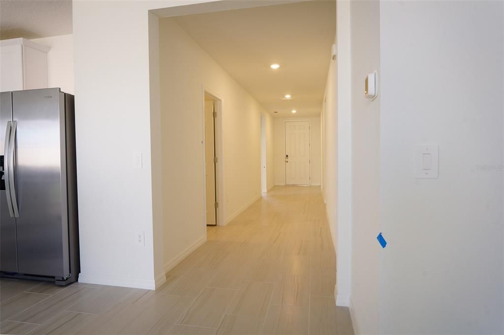 En Renta: $2,500 (4 camas, 3 baños, 1988 Pies cuadrados)