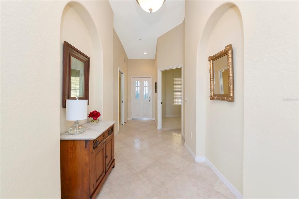 待售: $299,900 (2 贝兹, 2 浴室, 1527 平方英尺)