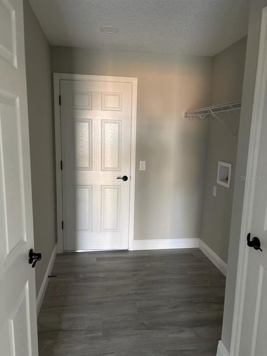 For Sale: $234,900 (3 beds, 2 baths, 1405 Square Feet)