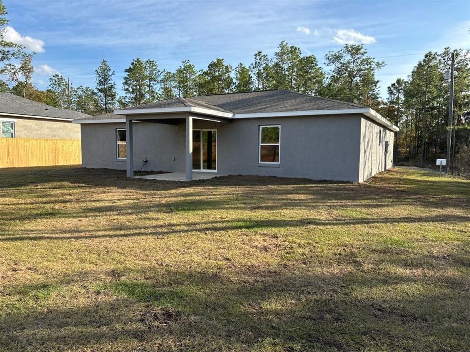 For Sale: $234,900 (3 beds, 2 baths, 1405 Square Feet)