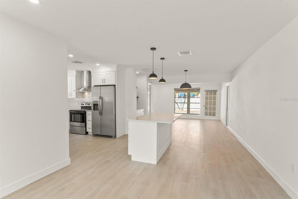 待售: $895,000 (3 贝兹, 3 浴室, 1856 平方英尺)