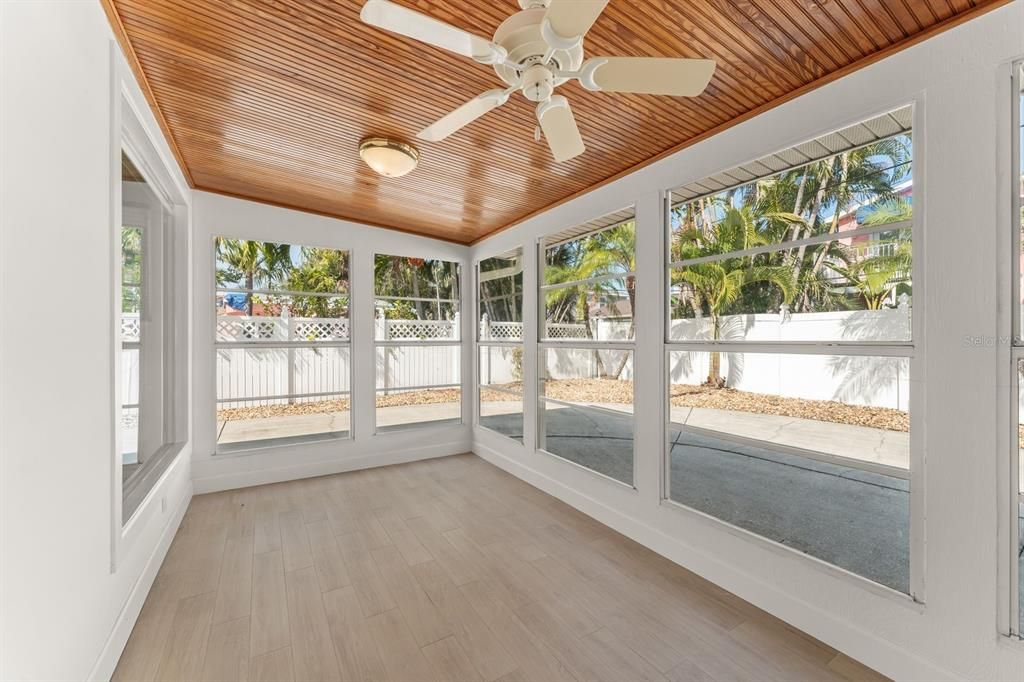 待售: $895,000 (3 贝兹, 3 浴室, 1856 平方英尺)