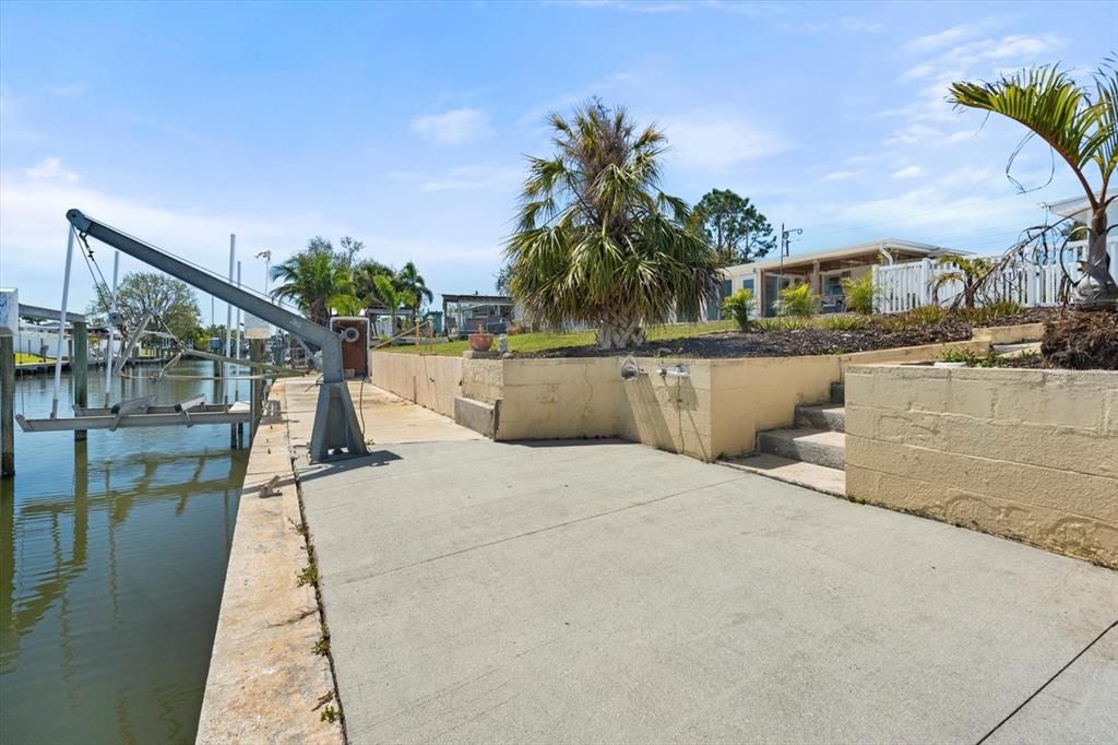 For Sale: $589,000 (3 beds, 2 baths, 1664 Square Feet)