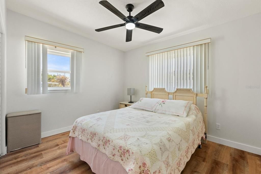 For Sale: $589,000 (3 beds, 2 baths, 1664 Square Feet)