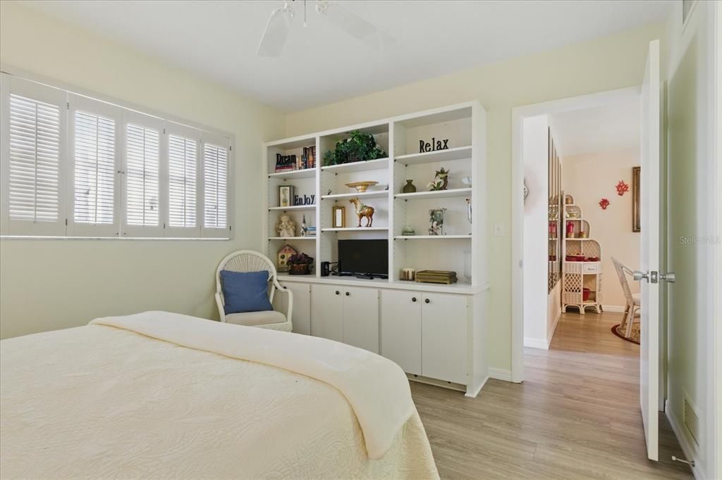 For Rent: $3,600 (2 beds, 2 baths, 900 Square Feet)