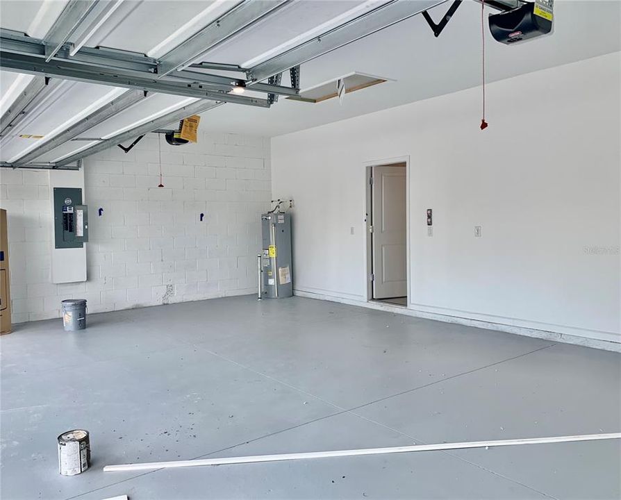 For Rent: $2,499 (4 beds, 2 baths, 2278 Square Feet)