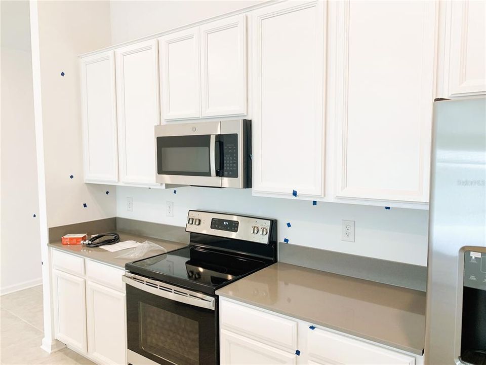 For Rent: $2,499 (4 beds, 2 baths, 2278 Square Feet)