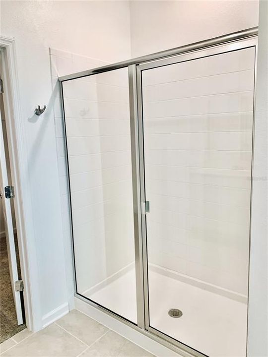 For Rent: $2,499 (4 beds, 2 baths, 2278 Square Feet)