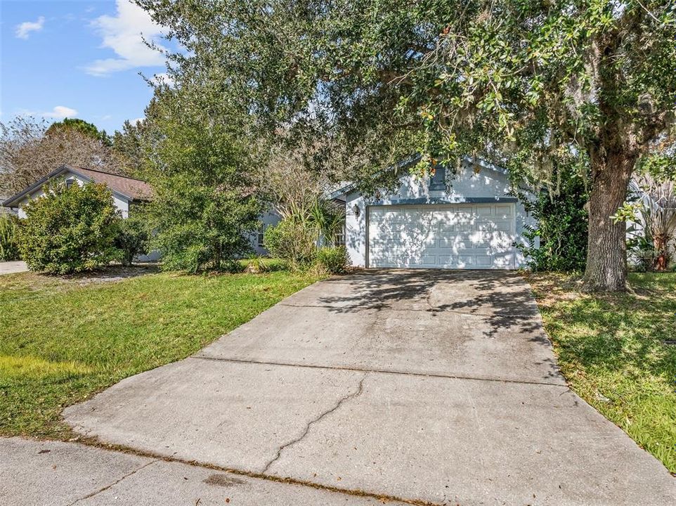 En Venta: $215,000 (3 camas, 2 baños, 1104 Pies cuadrados)