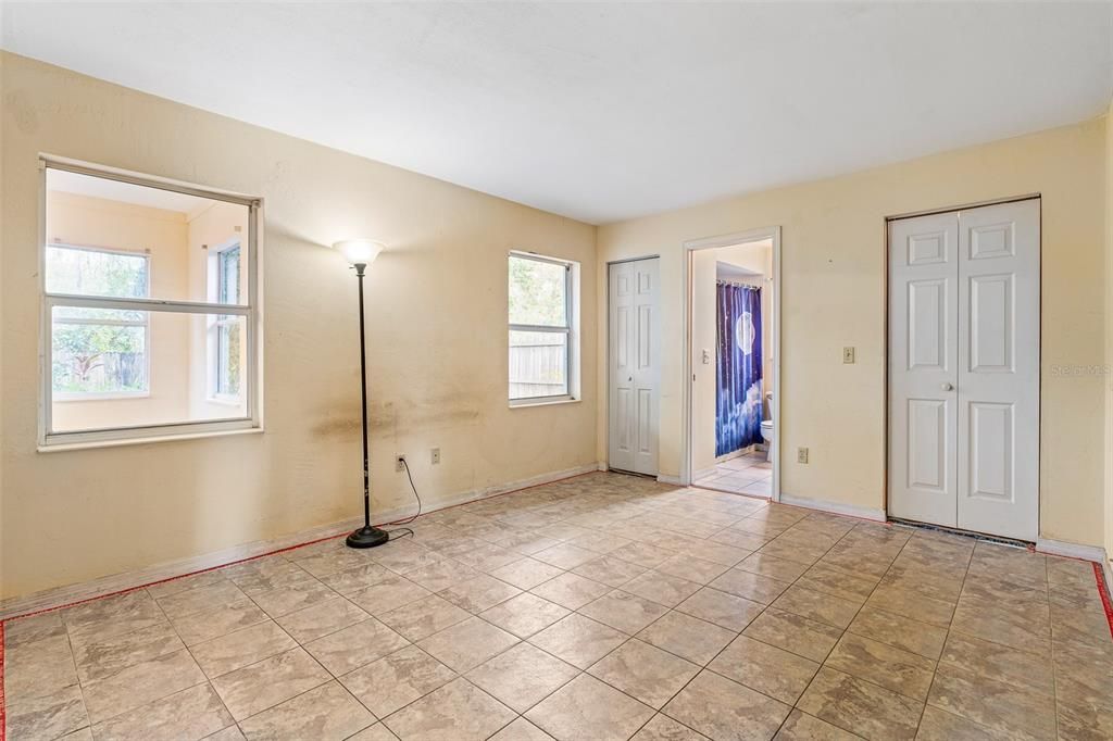 En Venta: $215,000 (3 camas, 2 baños, 1104 Pies cuadrados)