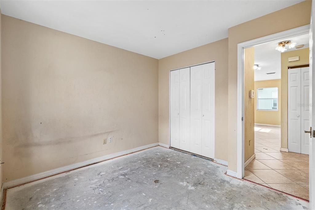 En Venta: $215,000 (3 camas, 2 baños, 1104 Pies cuadrados)