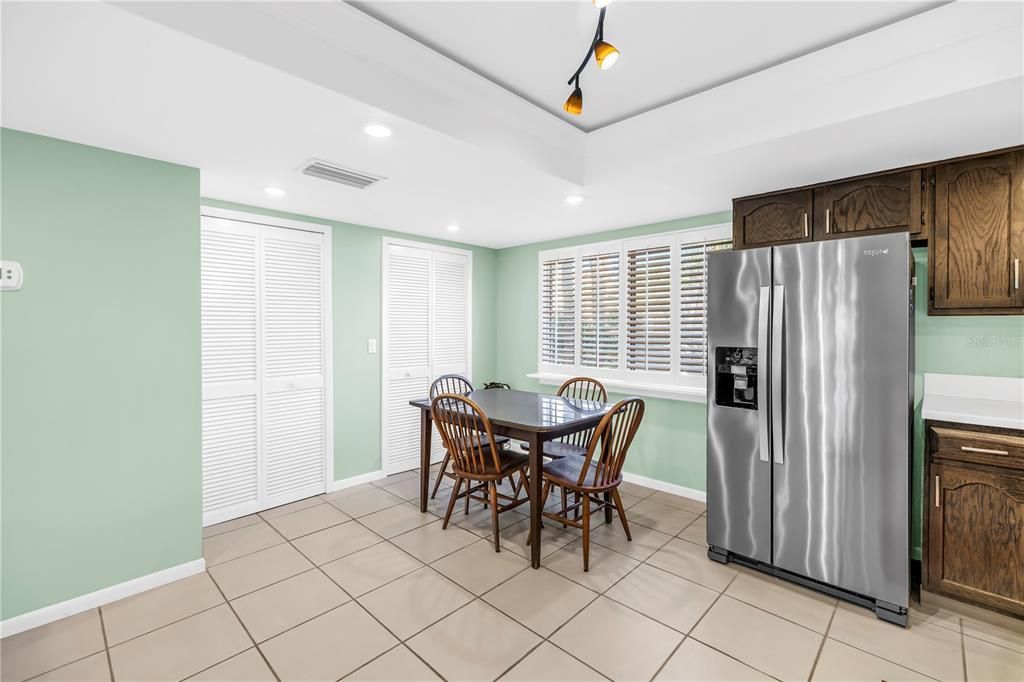 For Sale: $675,000 (2 beds, 2 baths, 1750 Square Feet)