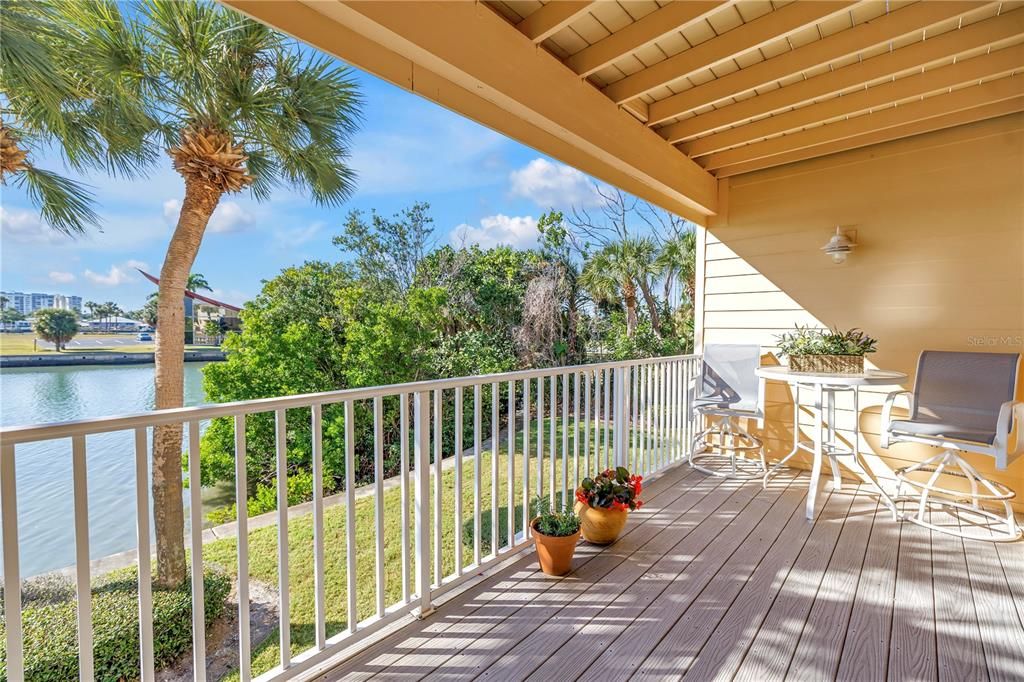 For Sale: $675,000 (2 beds, 2 baths, 1750 Square Feet)