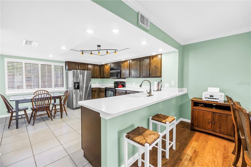 For Sale: $675,000 (2 beds, 2 baths, 1750 Square Feet)