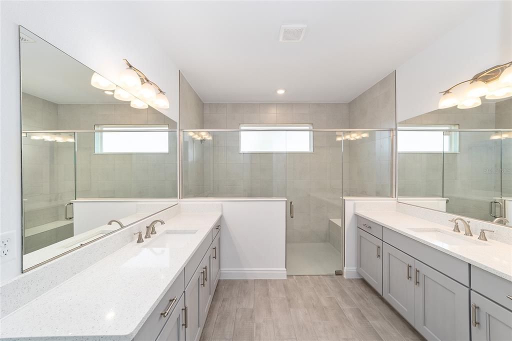 En Venta: $384,000 (2 camas, 2 baños, 2019 Pies cuadrados)