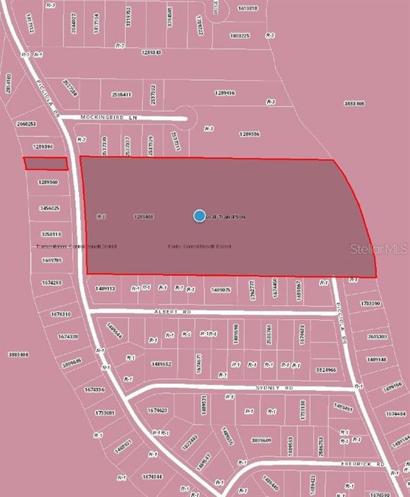 En Venta: $1,500,000 (17.70 acres)