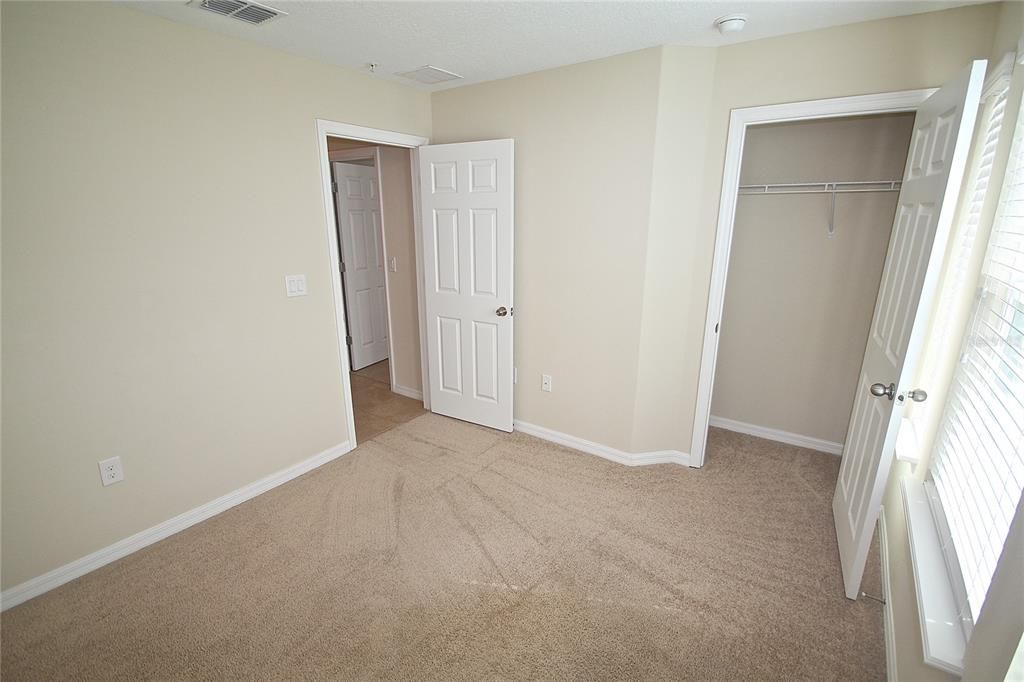 В аренду: $2,245 (3 спален, 2 ванн, 1435 Квадратных фут)