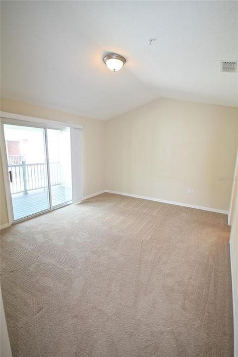 В аренду: $2,245 (3 спален, 2 ванн, 1435 Квадратных фут)