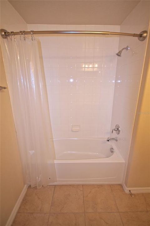 В аренду: $2,245 (3 спален, 2 ванн, 1435 Квадратных фут)