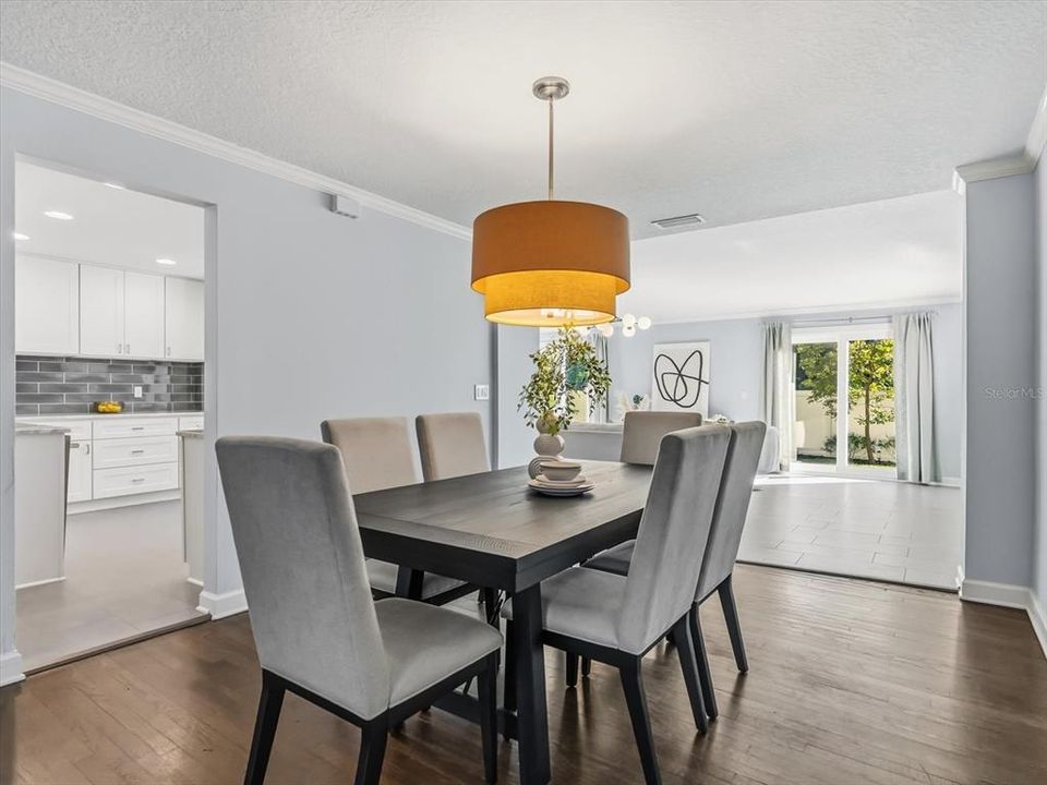 待售: $799,000 (3 贝兹, 2 浴室, 2107 平方英尺)