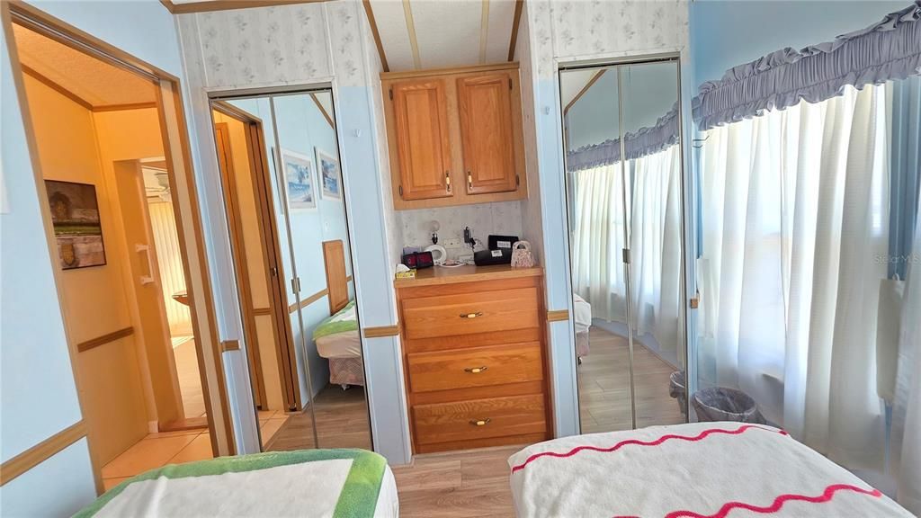 待售: $245,900 (2 贝兹, 2 浴室, 1000 平方英尺)